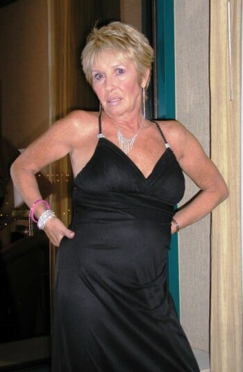 Douce cougar en chaleur à Thionville rencontre-Cougar-Thionville