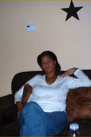 Amina - rencontre-Cougar-Pau