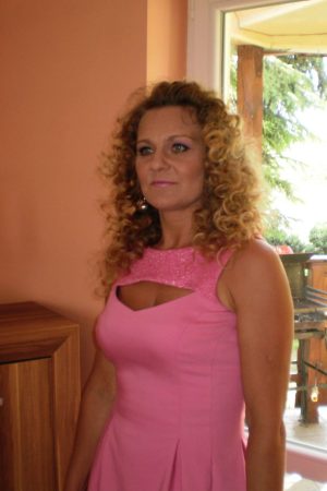 À 45 ans, enfin le temps pour moi Elise - rencontre-Cougar-Amiens