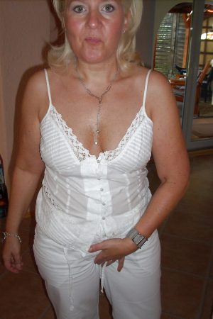 Un après-midi bien rempli Marie - rencontre-Cougar-Besançon